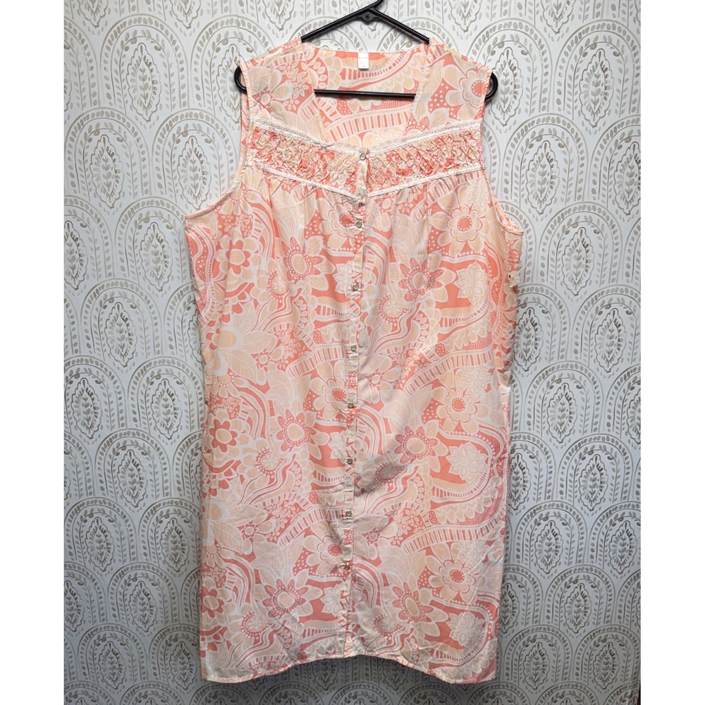 Pink K Nightgown‎ Women 1X pink Floral Paisley Smocked Lace Button Front Midi